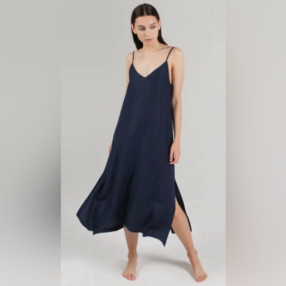 Par en par navy blue size xs slip dress